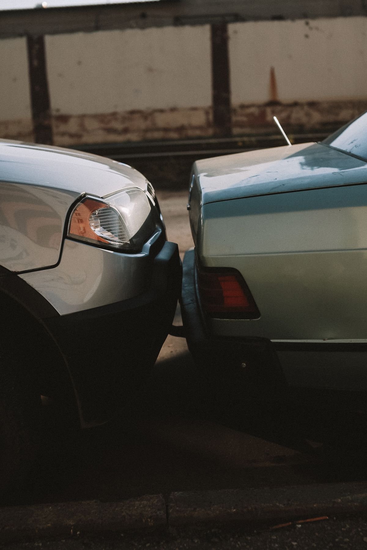Latigazo cervical por accidente de carro: cuánto pagan de indemnización (2026)